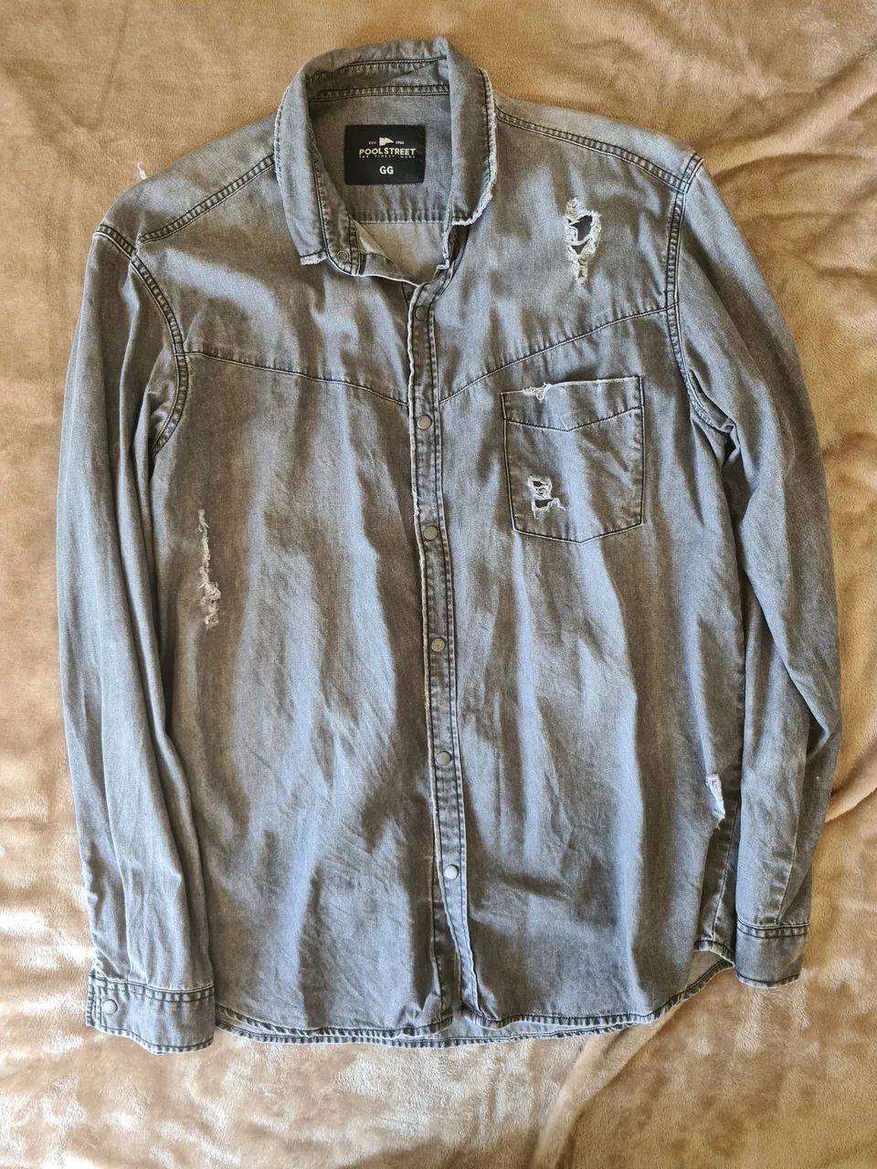 Camisa jeans destroyed - Foto 3