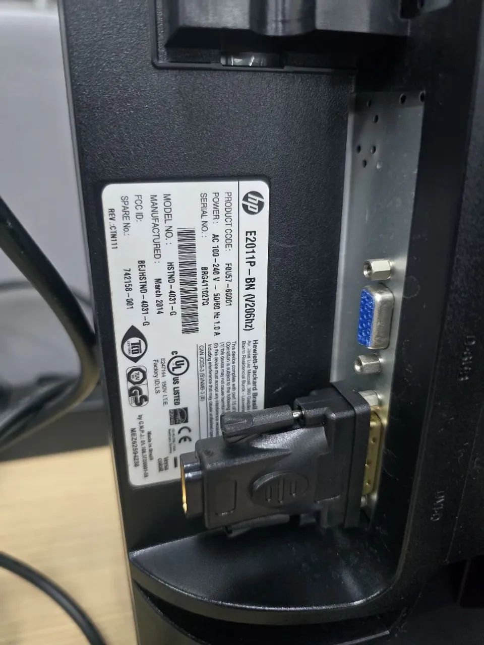Monitor HP 20"  com ajuste altura e função vertical  - Foto 4
