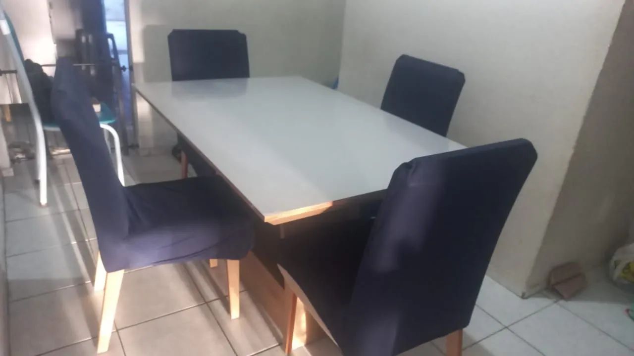 Mesa com 4 cadeiras em MDF  - Foto 4