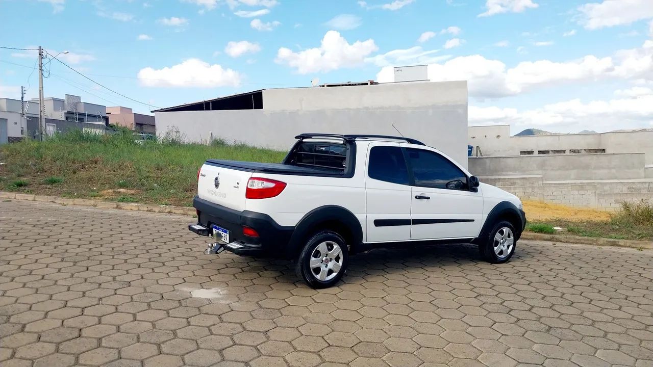 Fiat Strada Working Celeb.1.4 Fire Flex 8V CD 2015 - Foto 4