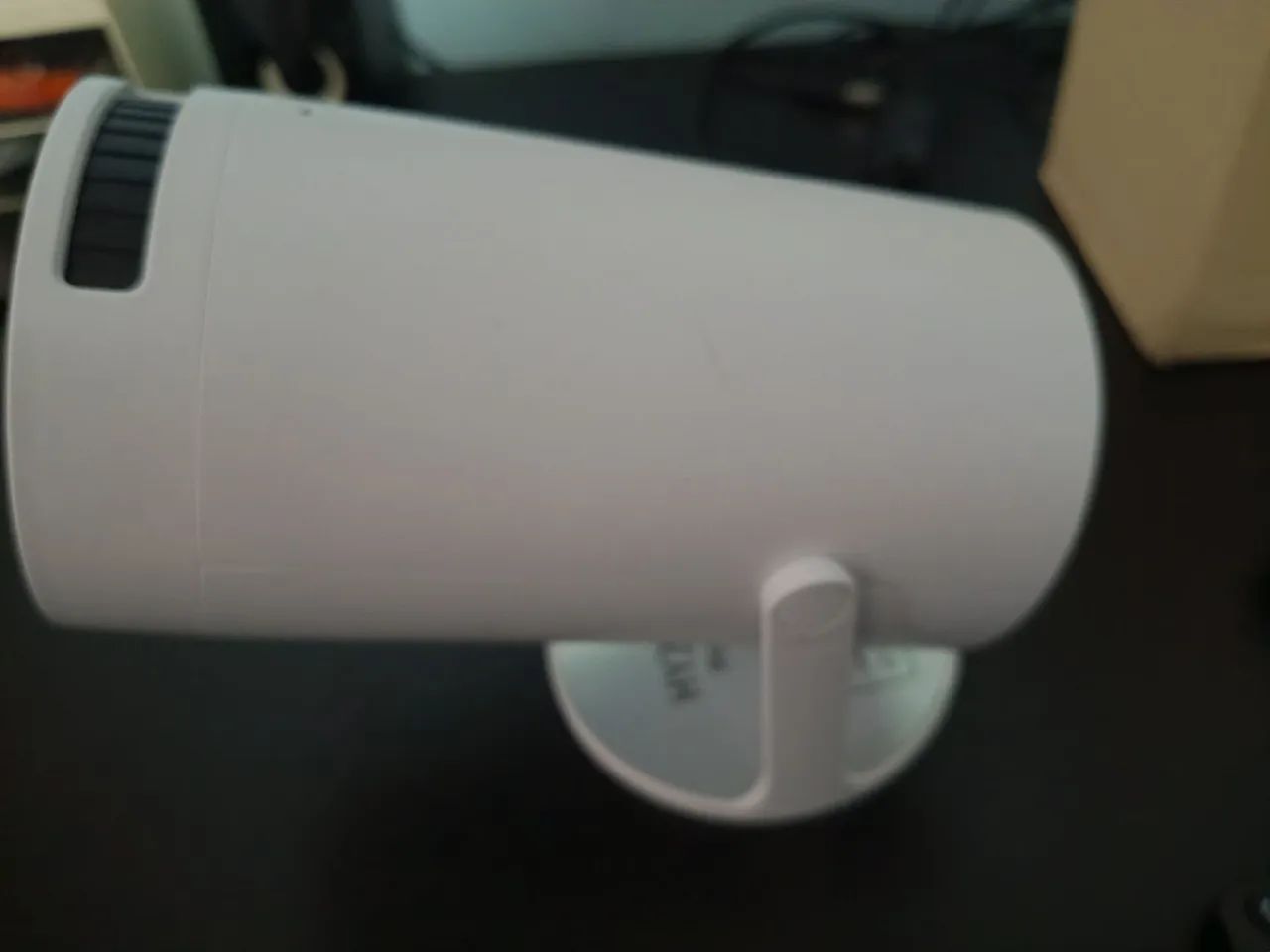 Projetor pouco usado em ótimo estado  - Foto 4