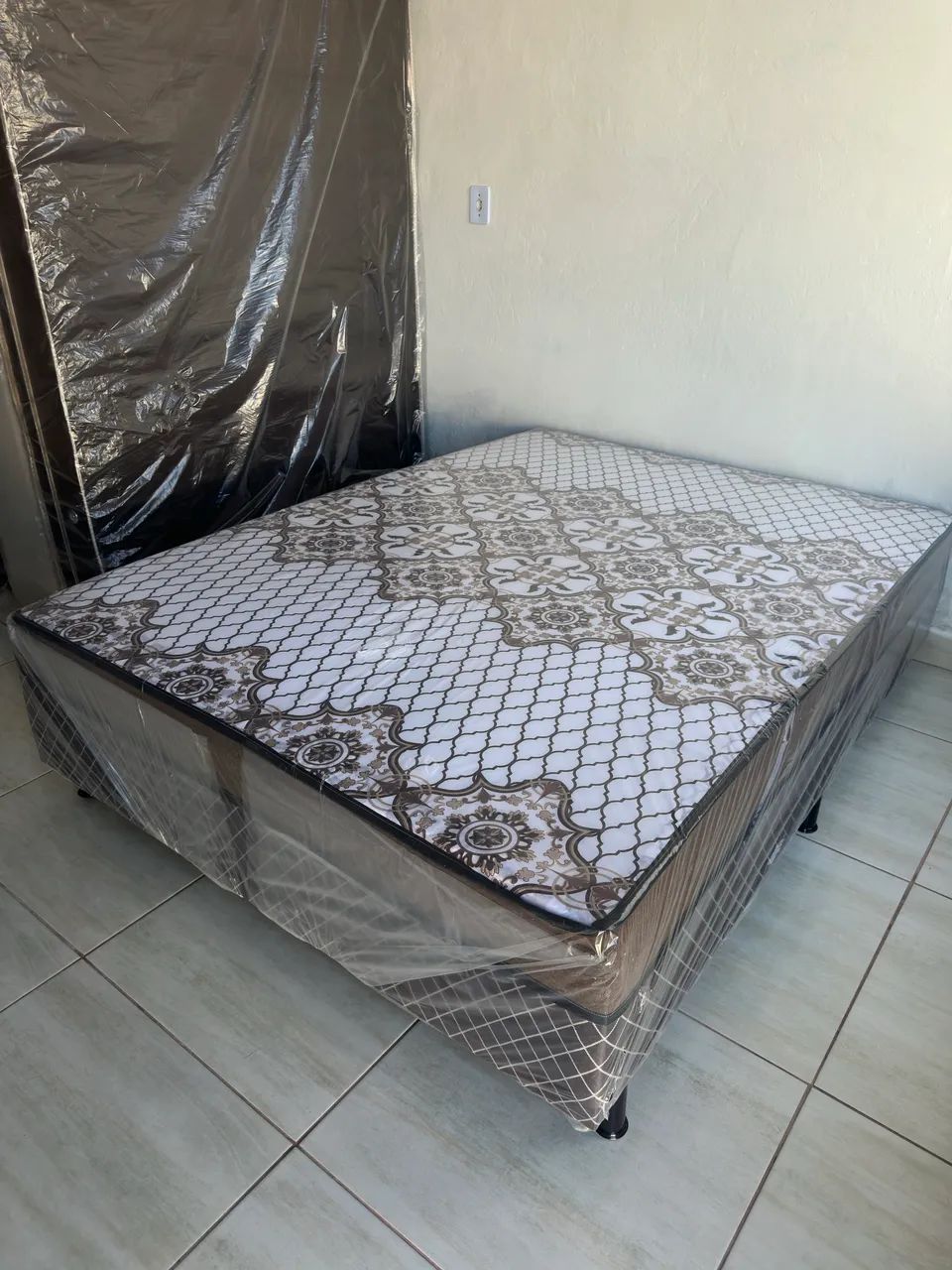 Cama casal conjugada 1.88x1.38 NOVA!!