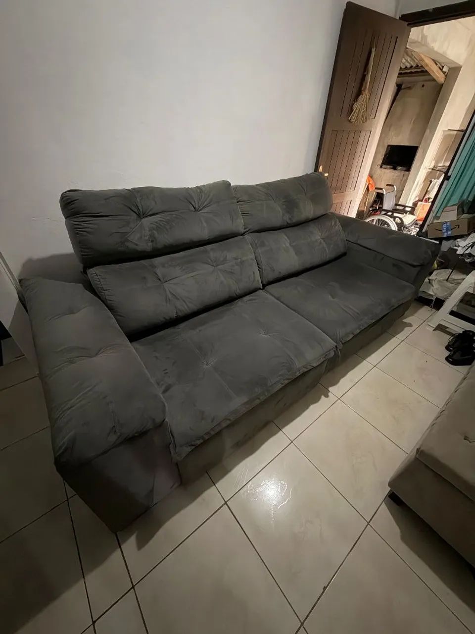 Sofá reclinável 2 lugares em excelente estado - Foto 2