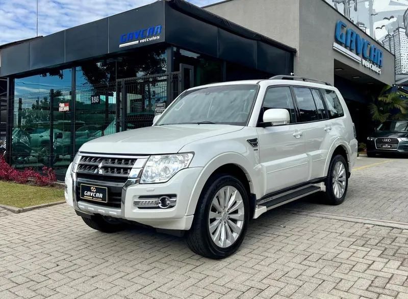 Mitsubishi Pajero 2018