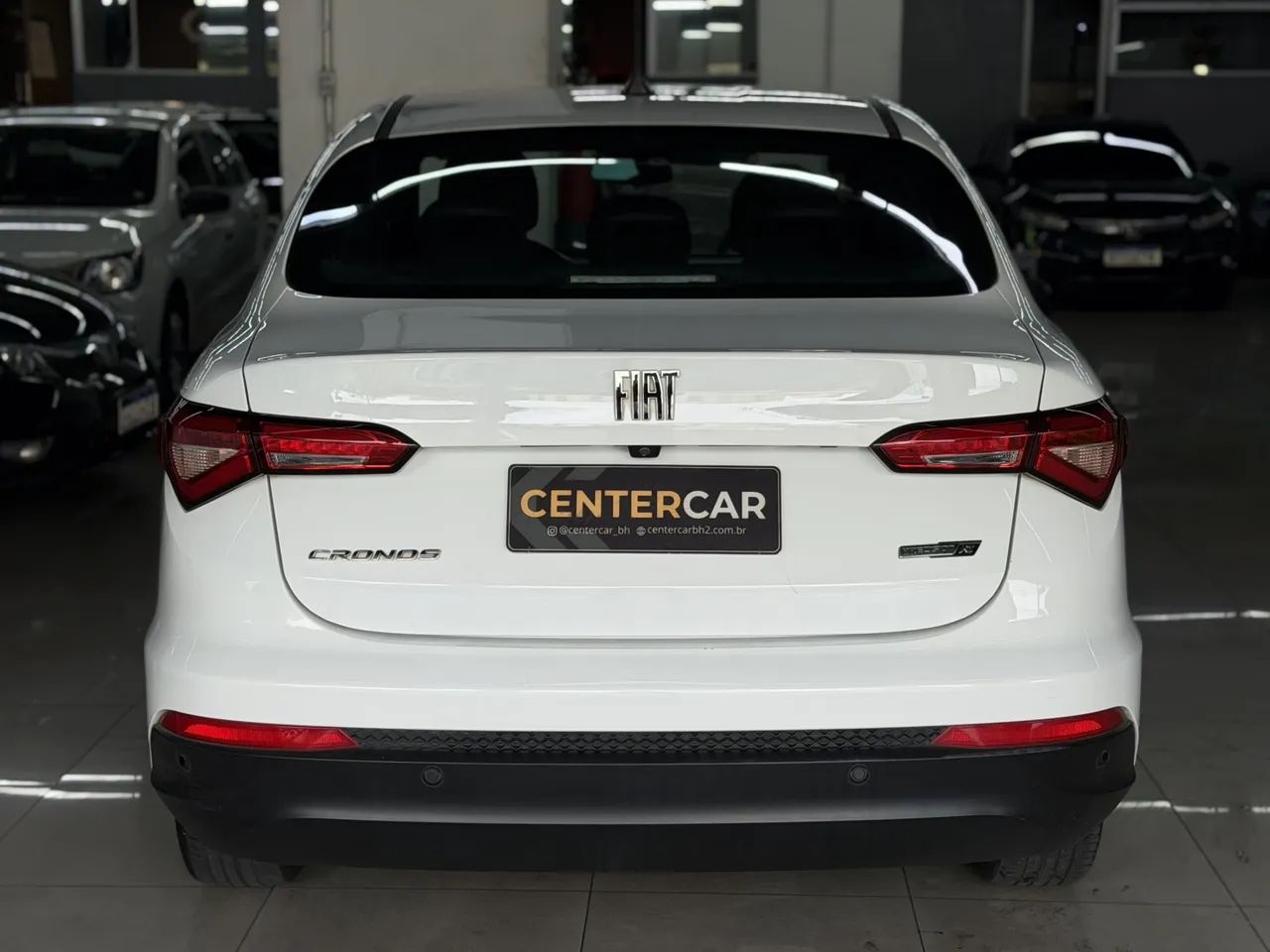 Fiat Cronos Precision 1.8 16V Flex Aut. 2024 - Foto 4