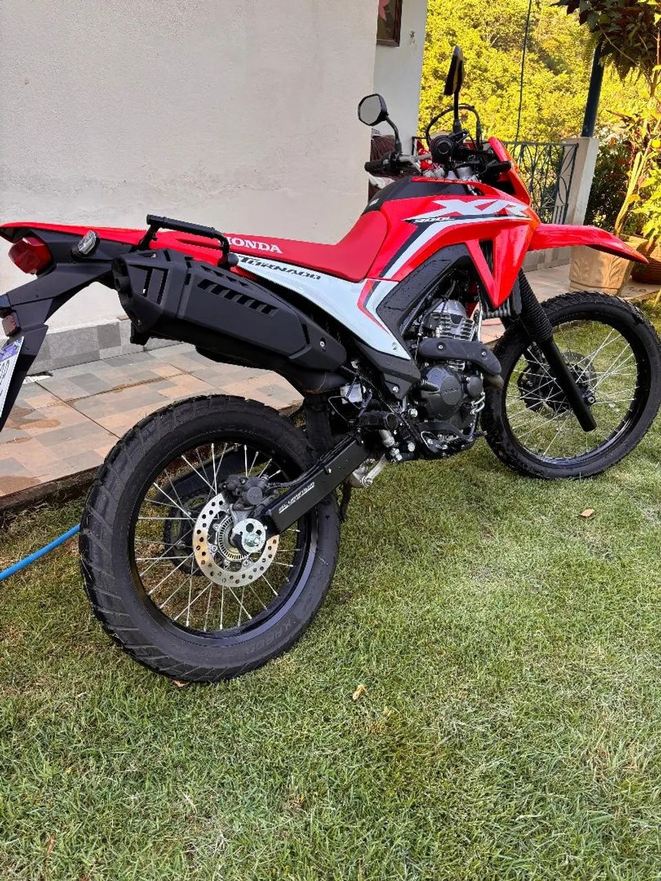 Tornado 300 - Foto 4