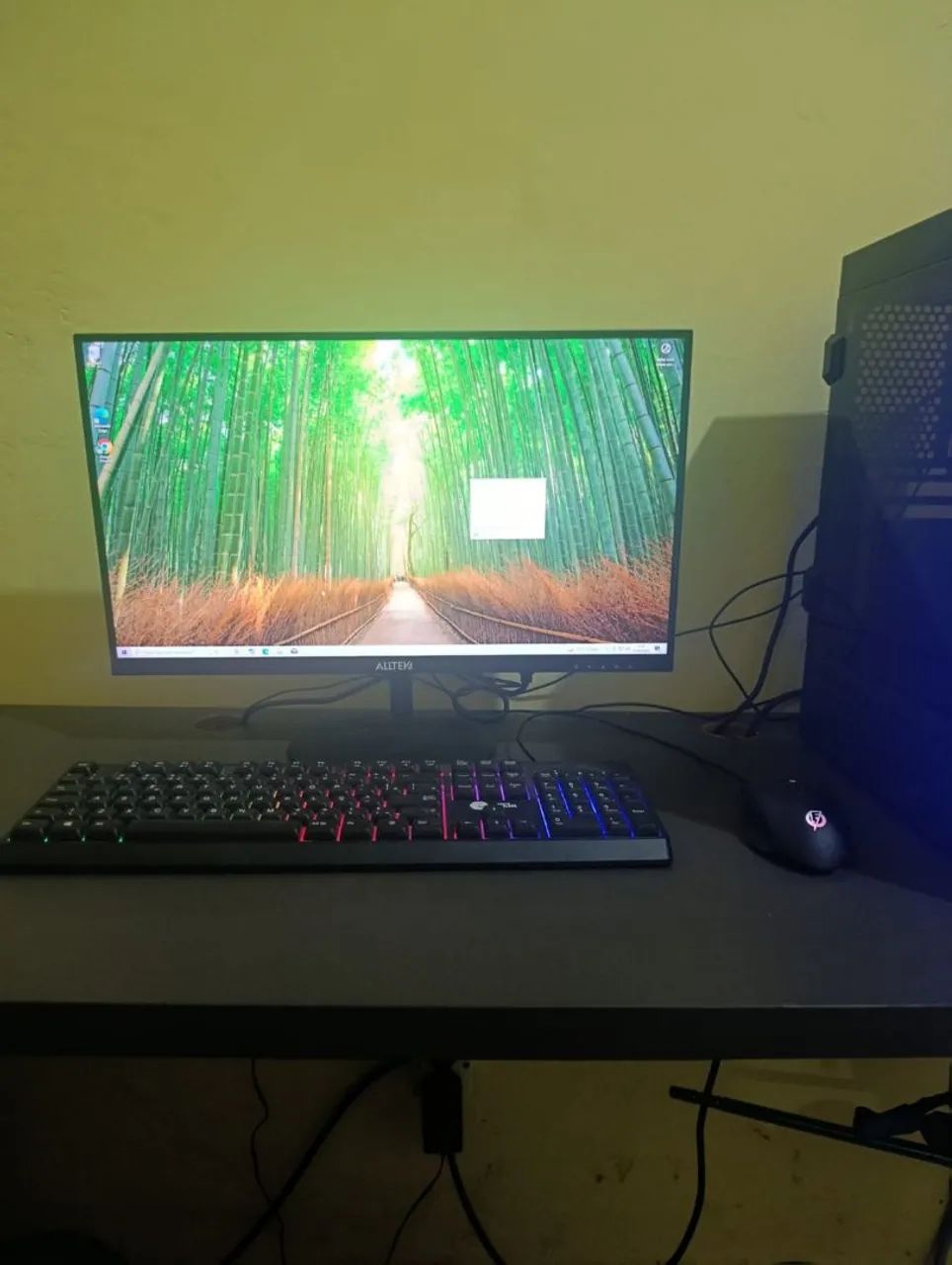Pc  - Foto 2