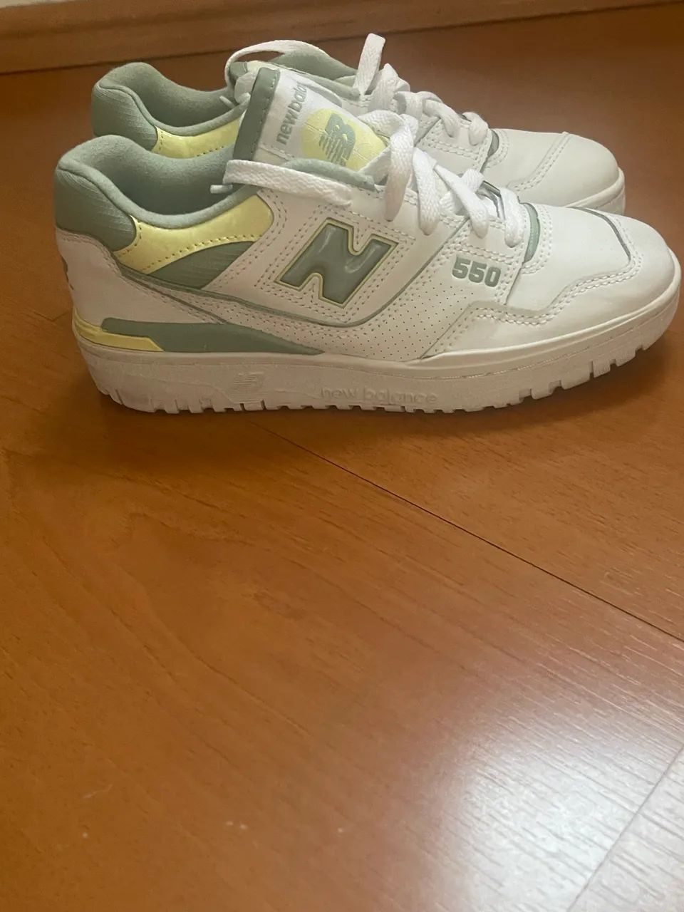 Tênis New Balance 550 verde e branco Original - Foto 5