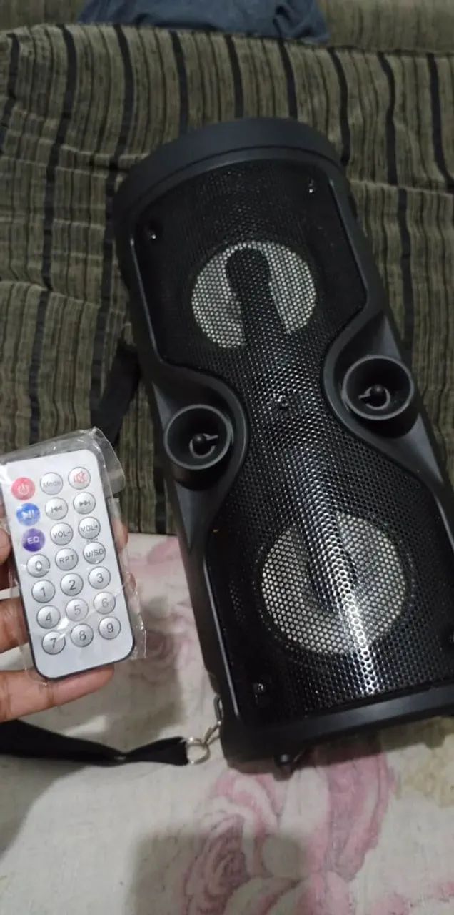 Projetor ultra HD + caixa de som  - Foto 4
