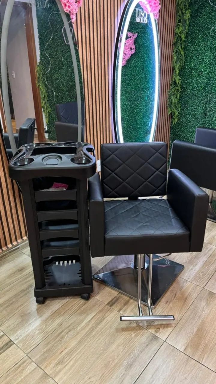Hydraulic Reclining Hairdressing Chair – Beauty Salon Opportunity