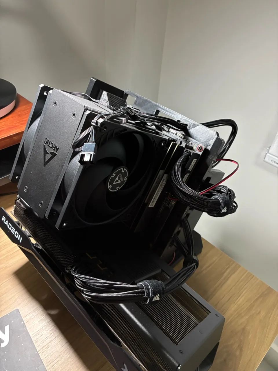 Placa mãe Asus Rog B760-i LGA 1700 - Foto 2