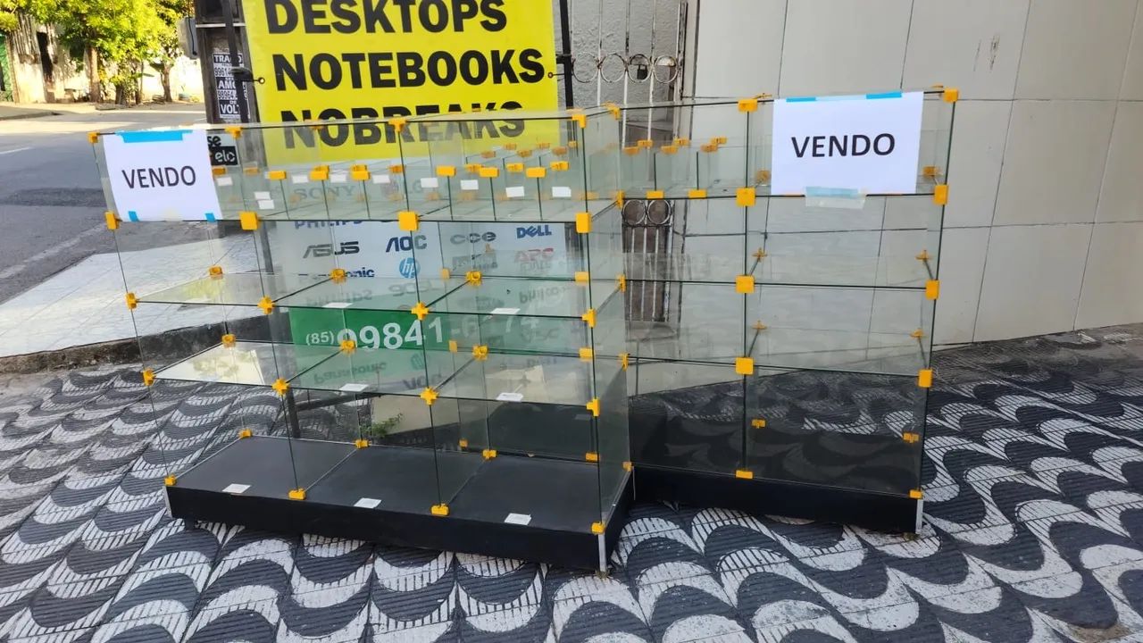 Balcão de vidro