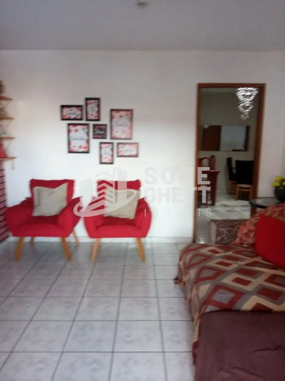 Prédio com 6 Apartamentos + Casa | 1.029m² | Ideal para Investidor.