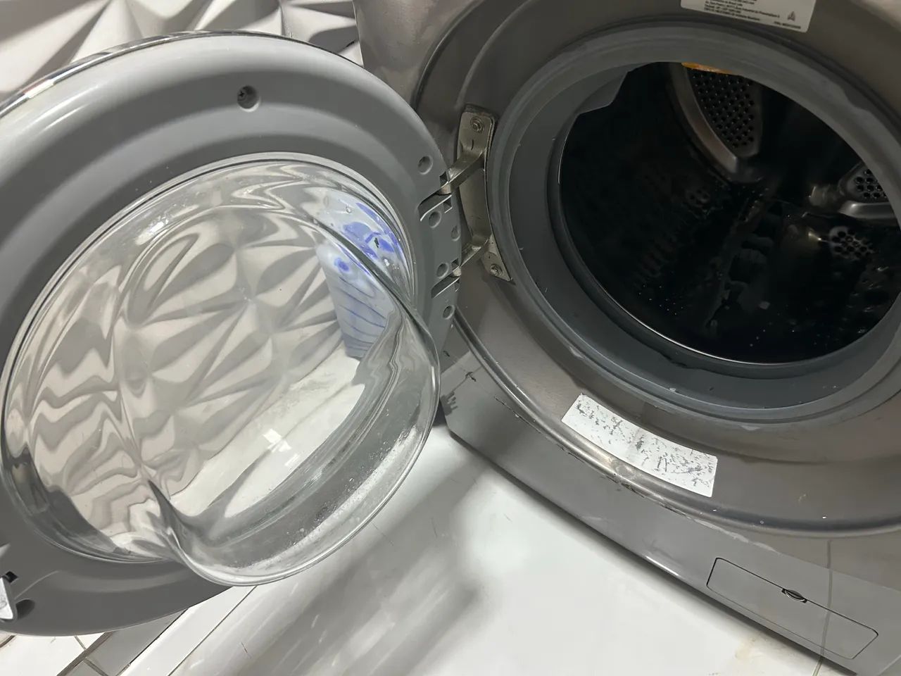 Lava e seca LG 10kg - Foto 4