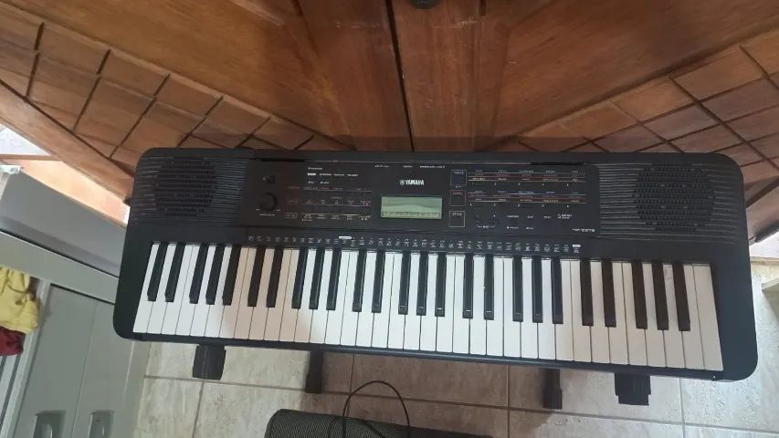 TECLADO YAMAHA - SUPER TECLADO DE ENTRADA - Foto 3