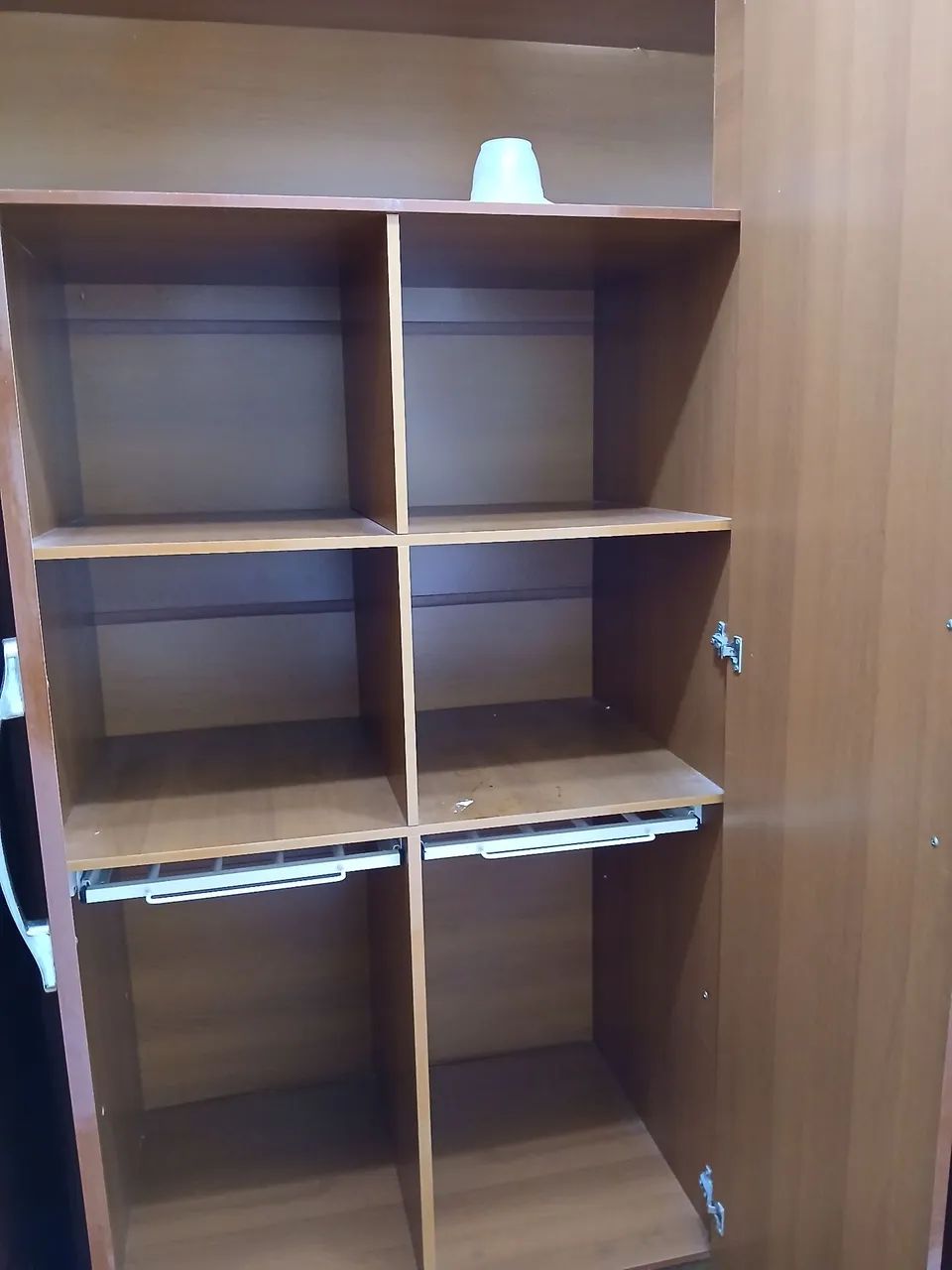 Guarda Roupa grande com 6 gavetas  - Foto 2