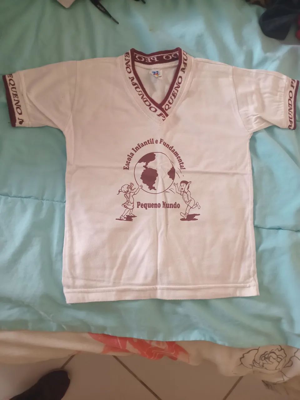 Uniformes da Escola Pequeno Mundo - Foto 4