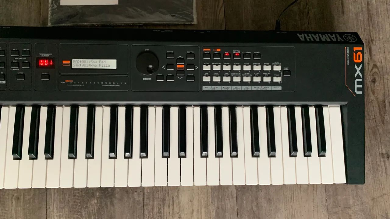 Yamaha mx 61  - Foto 3