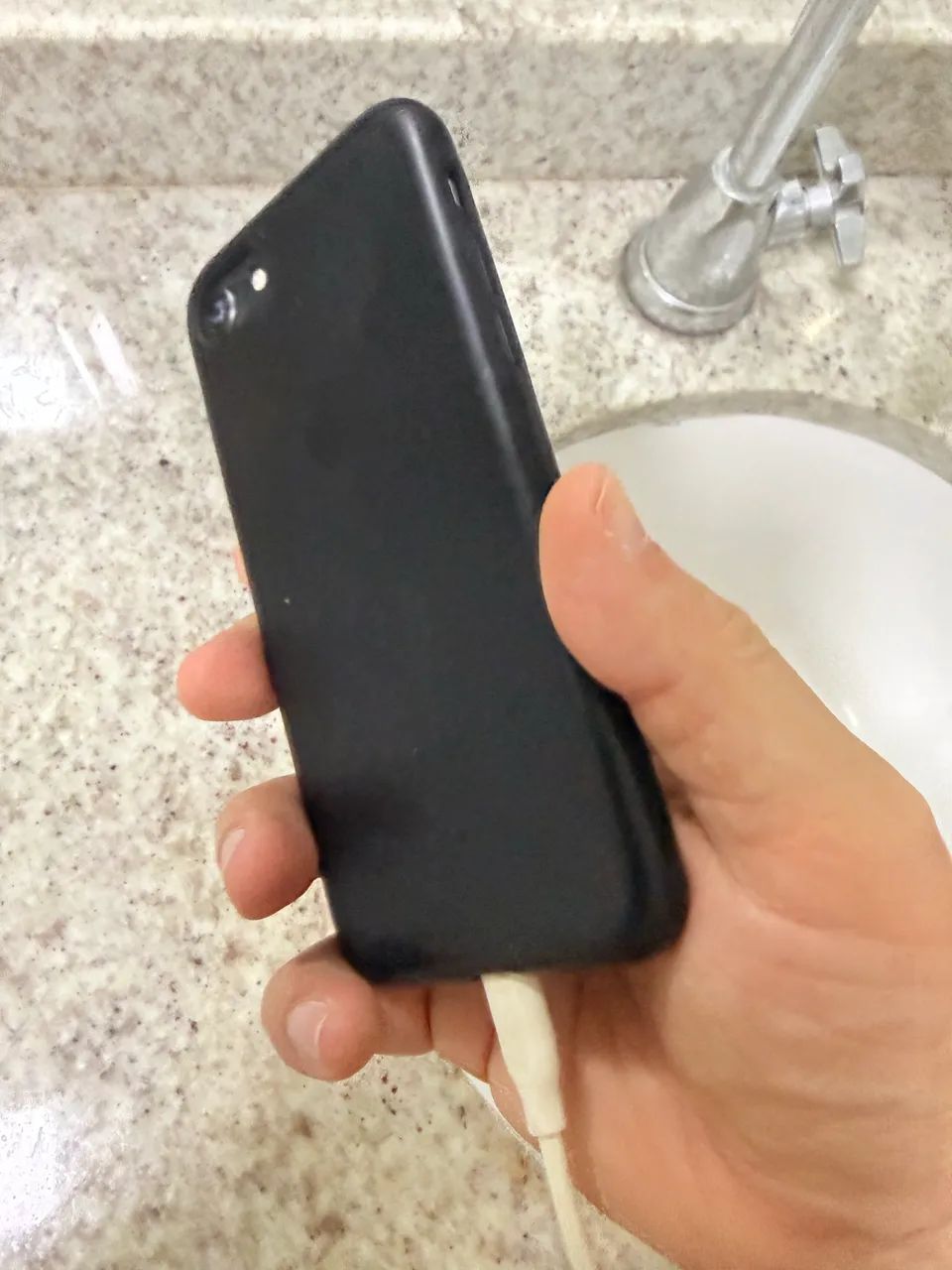 iPhone 8 IMPECÁVEL  - Foto 4