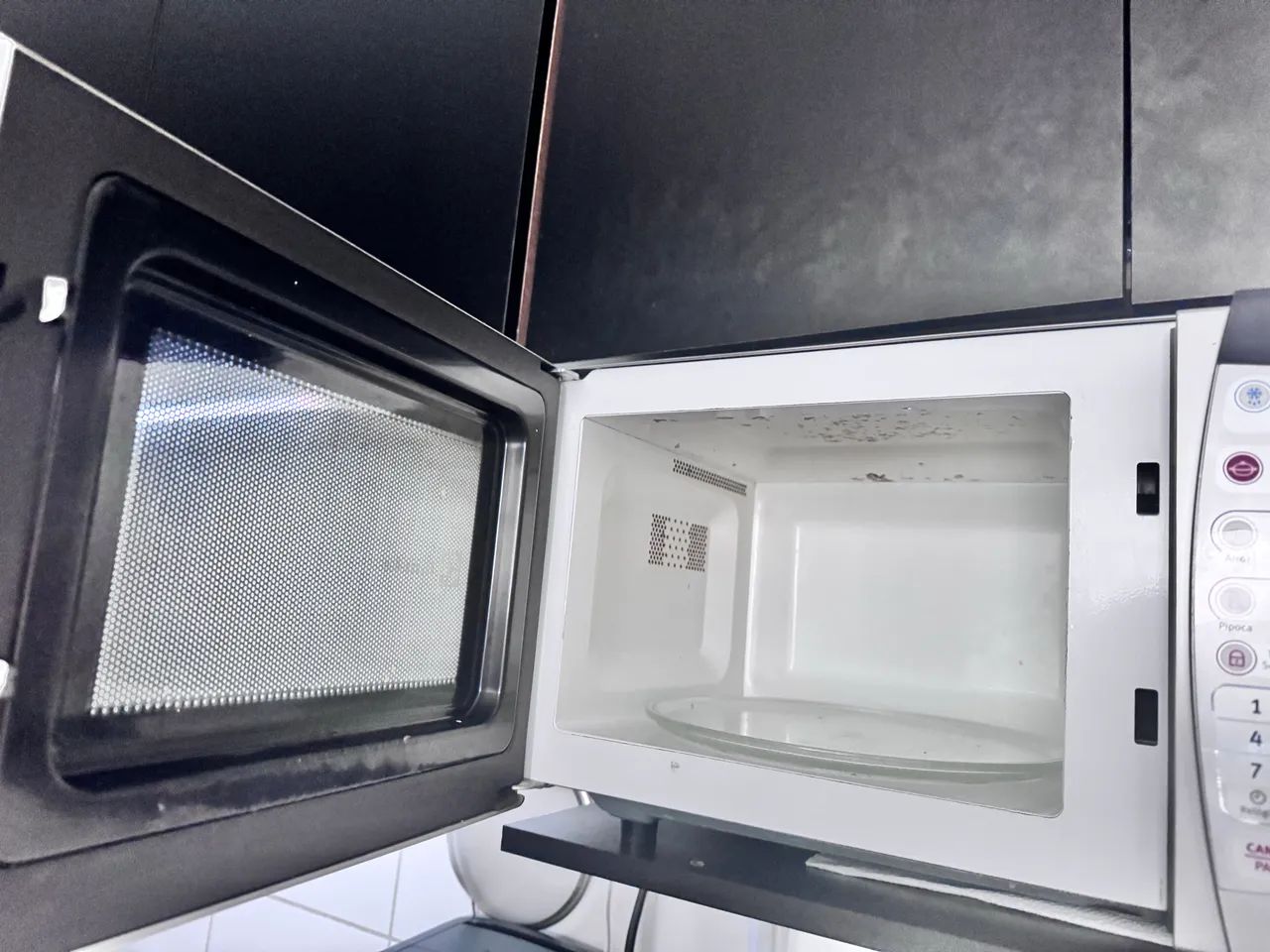 Microondas Eletrolux 20L 110V