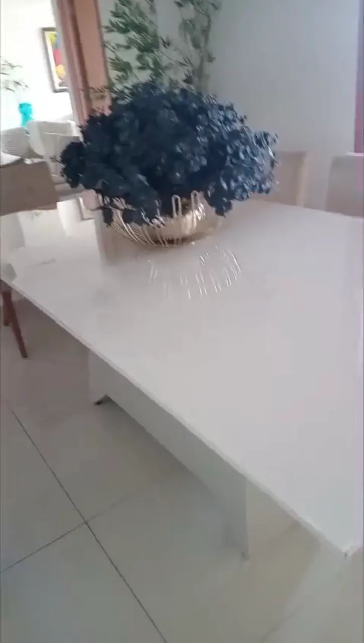 Mesa de Jantar Moderna Bege com Tampo de Vidro  - Foto 5