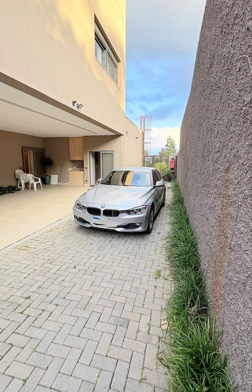 BMW 320I 2013