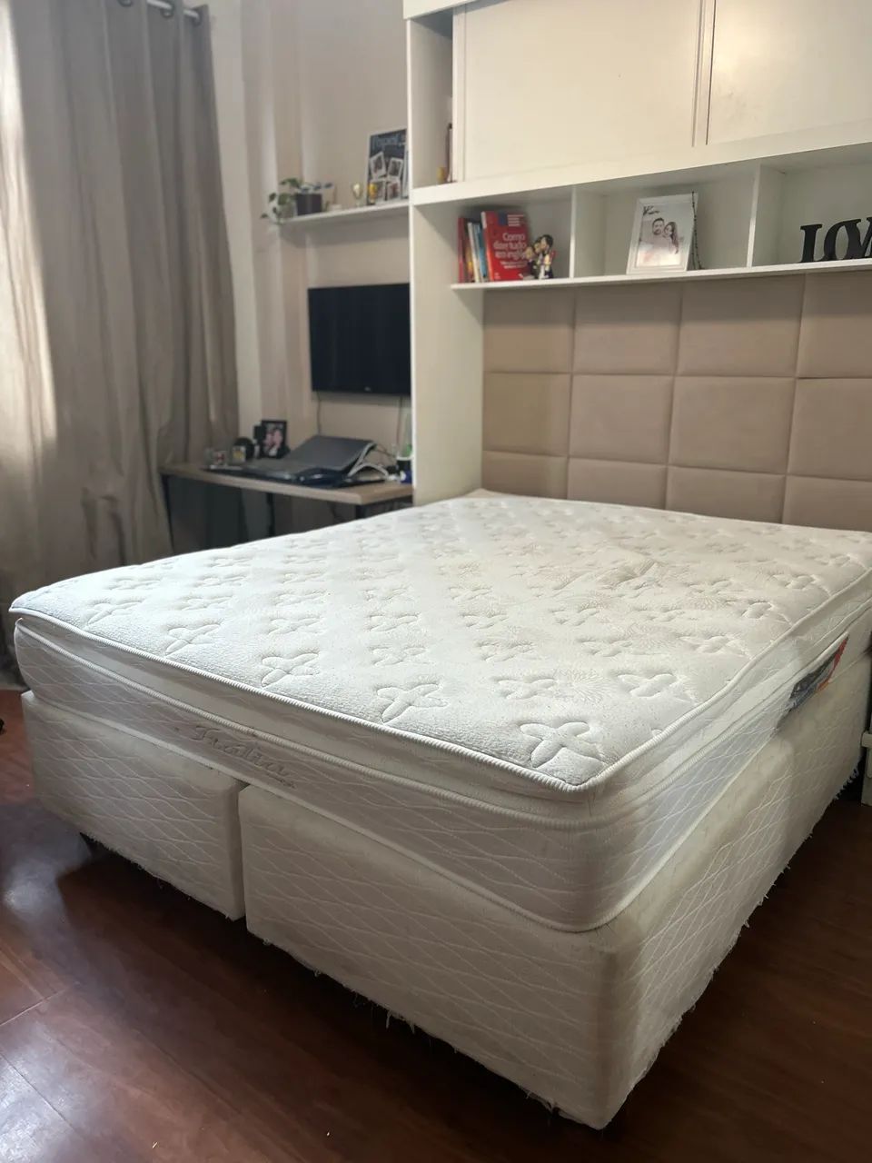 Cama box queem 