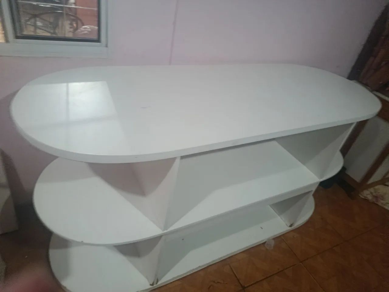 Balcão expositor em MDF 