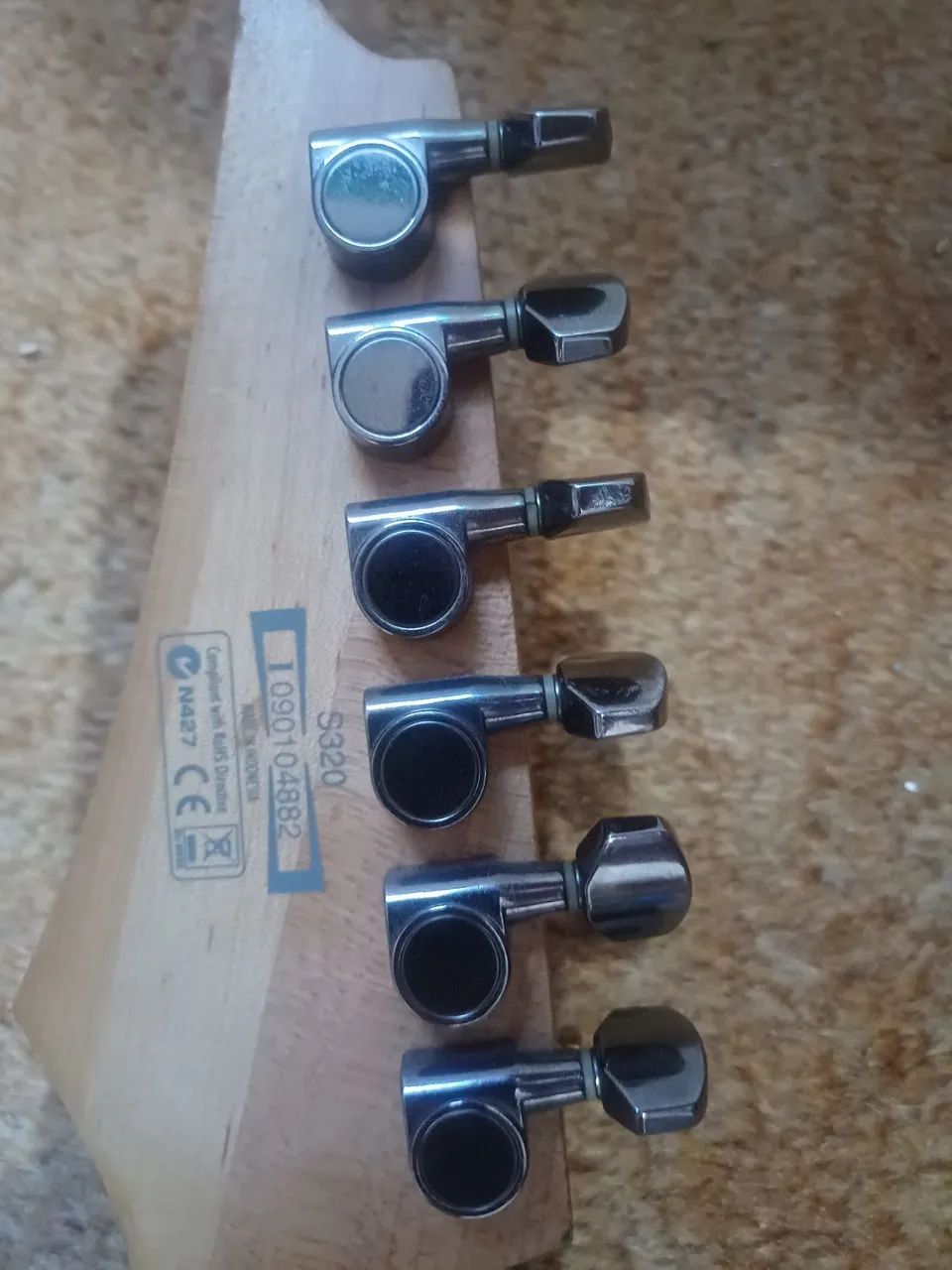 Ibanez S320  - Foto 5