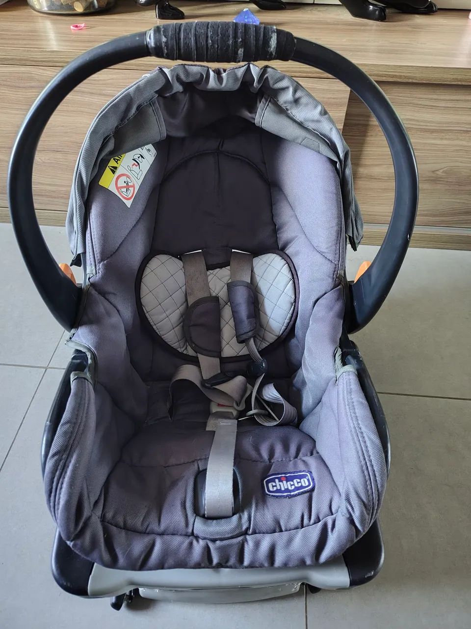 Bebê conforto Chicco - com isofix  - Foto 5