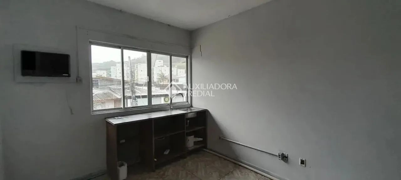 Sala/Conjunto quarto(s), no bairro Córrego Grande