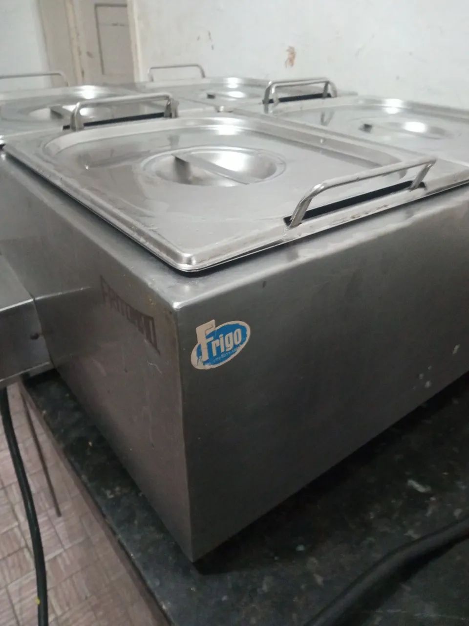 RECHAUD INDUSTRIAL 4 CUBAS MARCA FRIGO - Foto 2