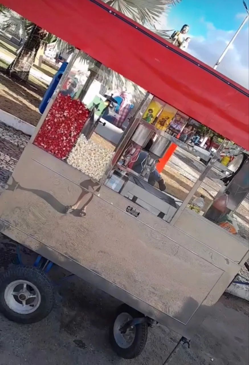 Vendo Carrinho De Pipoca e Churros 