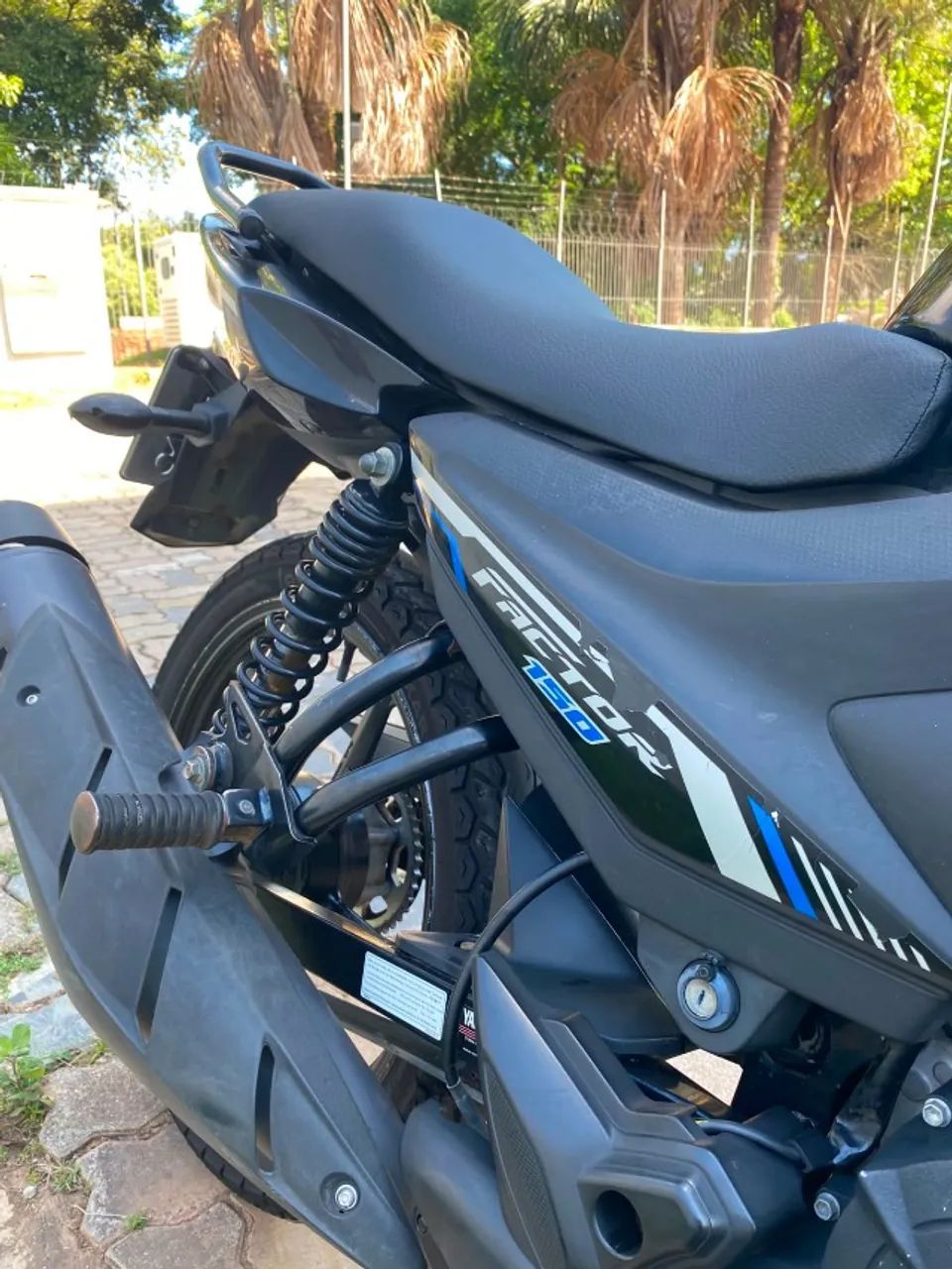 Vendo Moto Factor ED 150 2023 - Foto 4