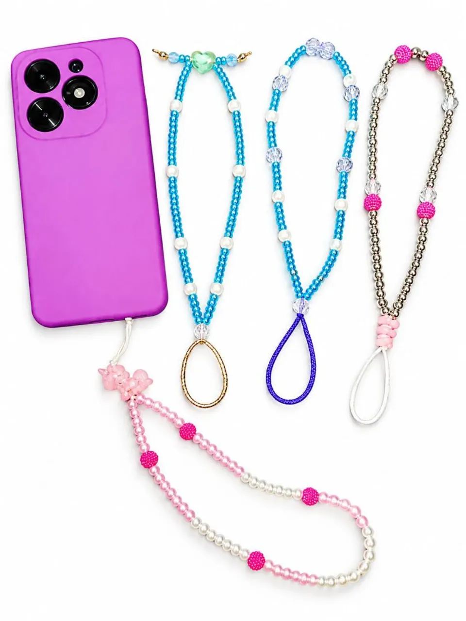 Chaveiros de celular e colares 