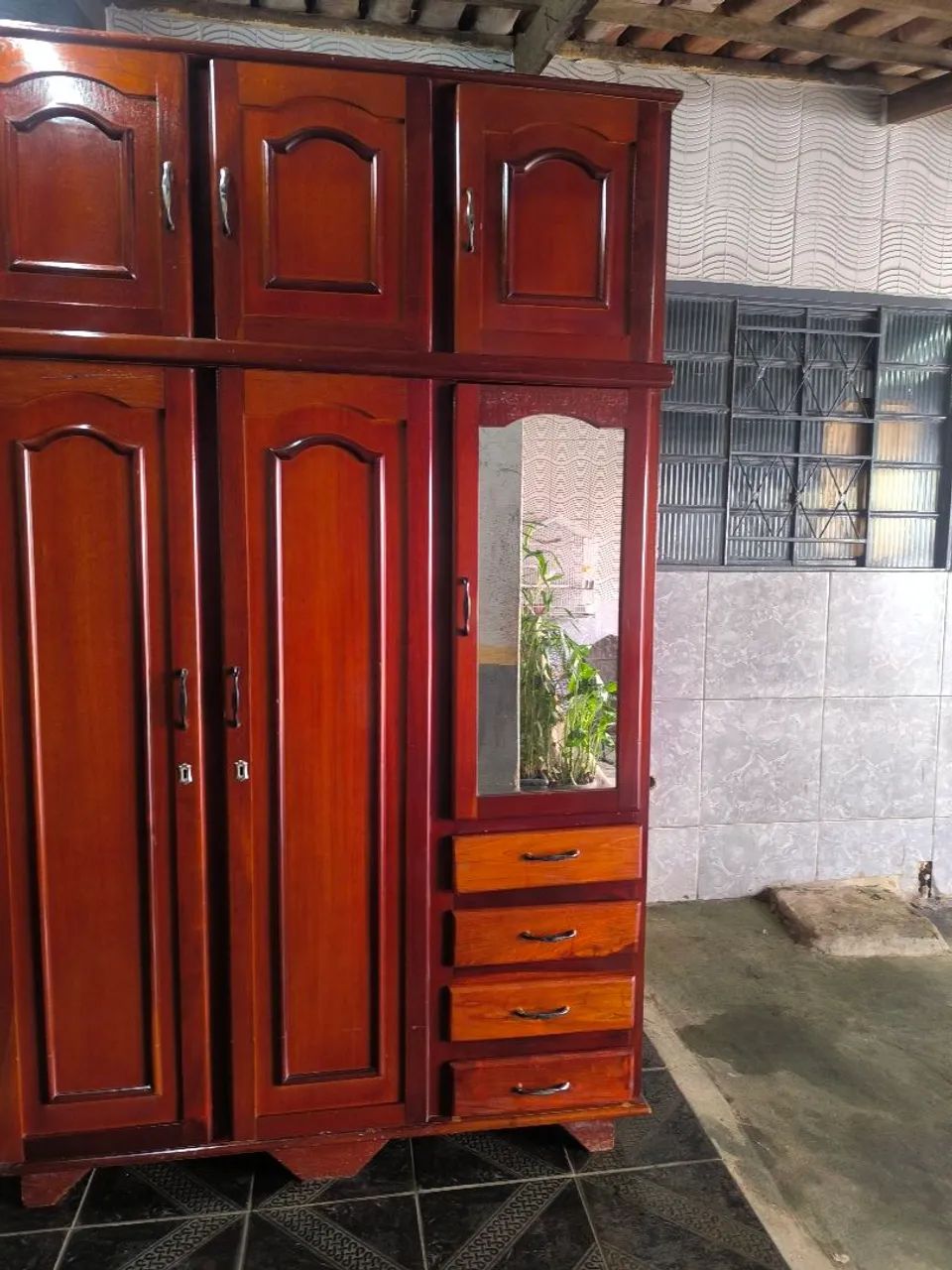 Guarda roupa de madeira - Foto 3