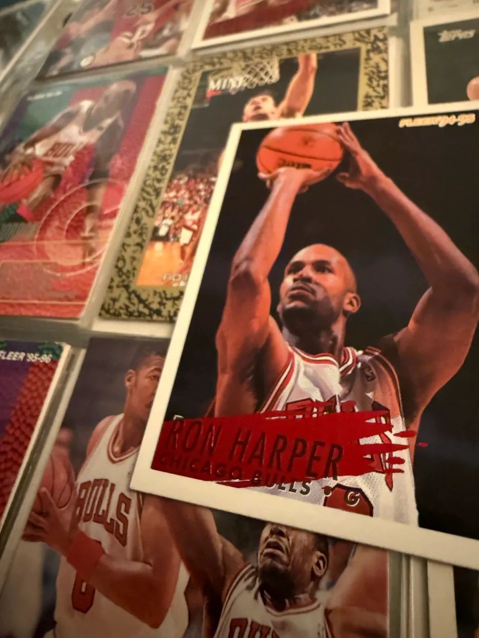 Ron Harper - Fleer 1994-95 #260 - Chicago Bulls - Foto 3