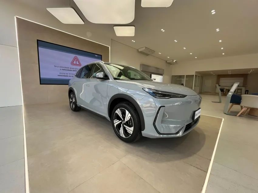 Geely EX5 MAX (elétrico) 2026 - Foto 3
