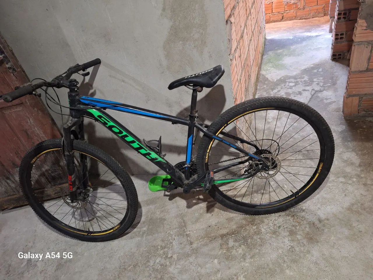 Vendo 2 bicicleta baik semi novo  - Foto 3