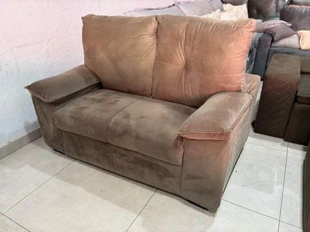 Sofá Fixo Ultima Peça Mostruário - Foto 2