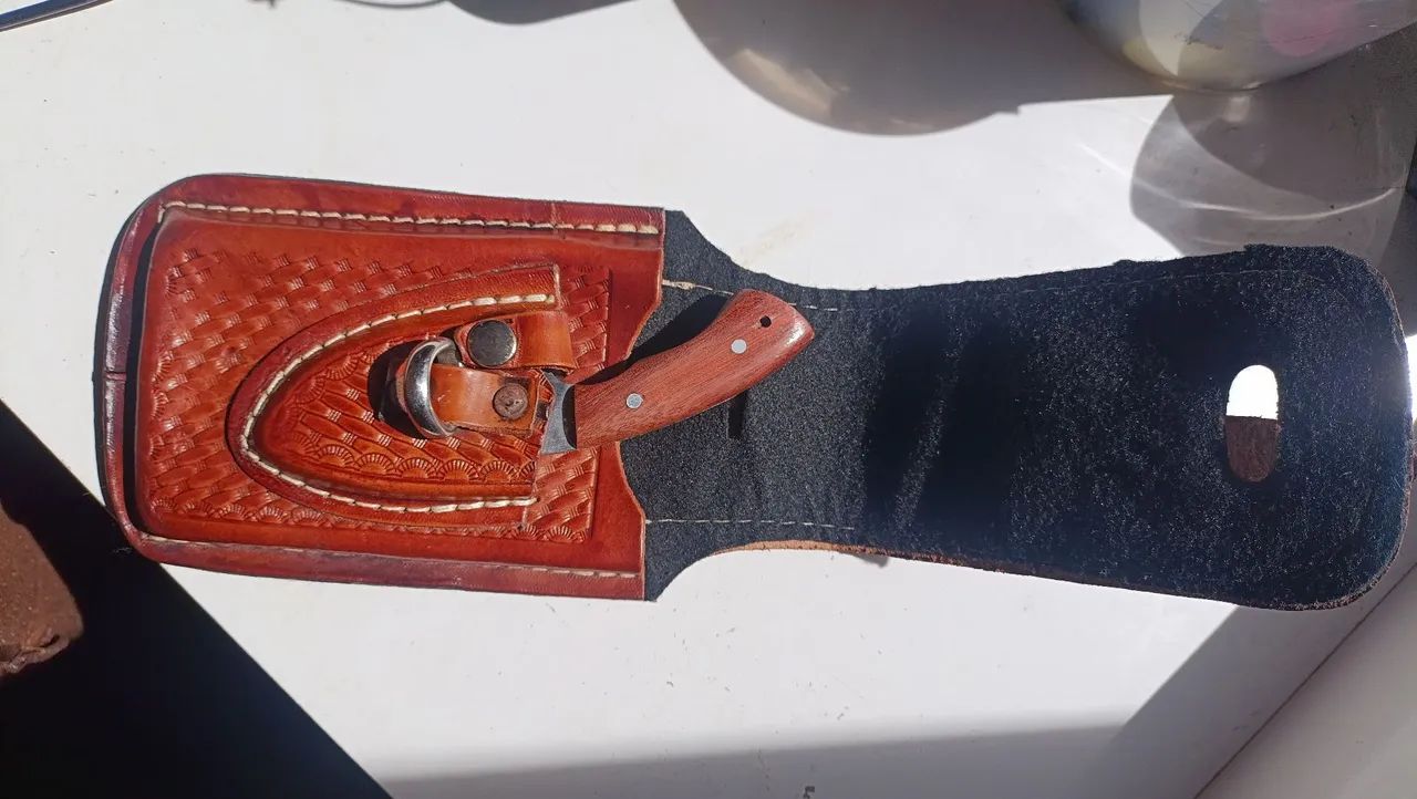 Capa para celular com porta faca  - Foto 2