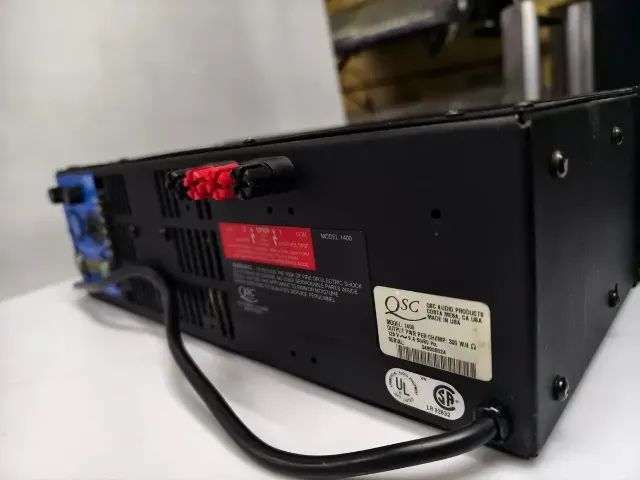 AMPLIFICADOR QSC MODEL 1400 - Foto 2