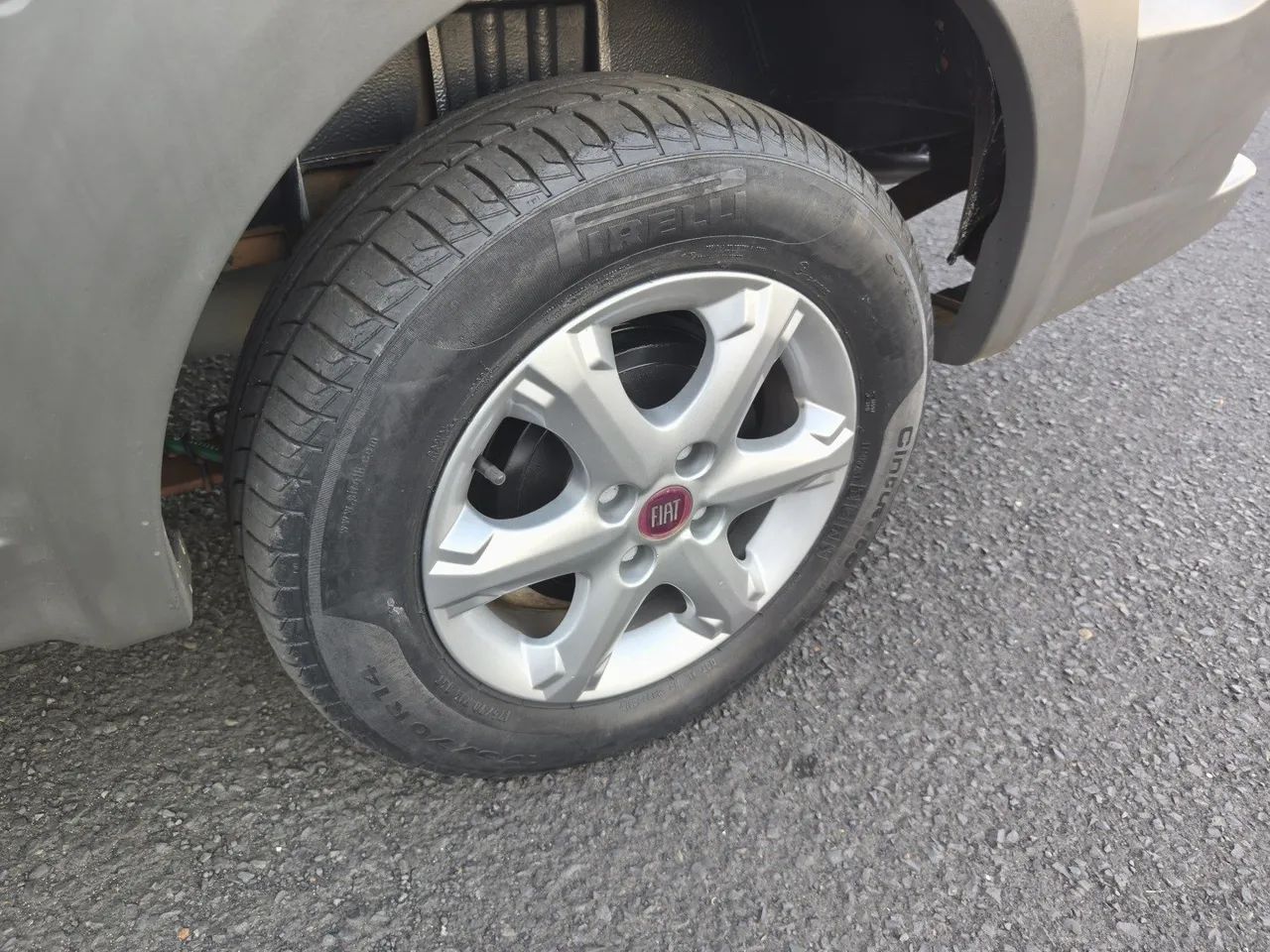 Fiat Strada Working 1.4 MPI Fire Flex 8V CD 2014 - Foto 5