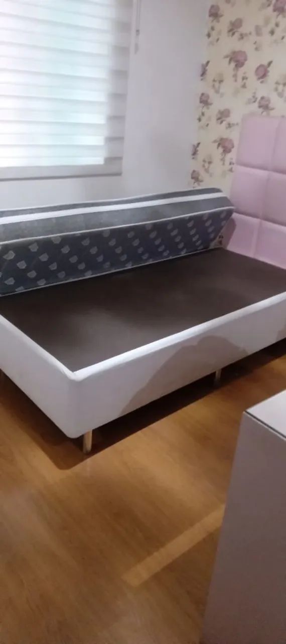 Cama box solteiro com colchão 