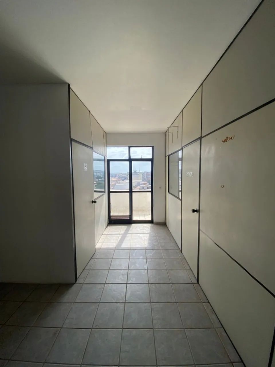 Sala Em Cobertura - C/ Garagem - 97m² - Centro Cabo Frio - Foto 5