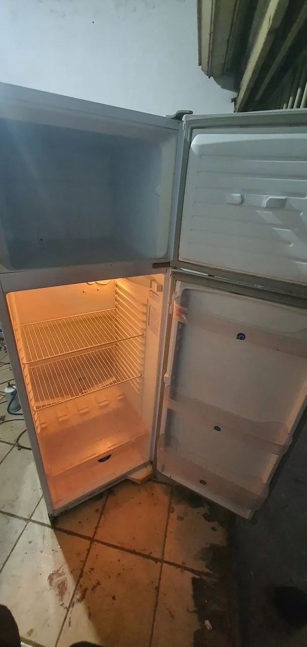 Geladeira dako 100%  - Foto 2