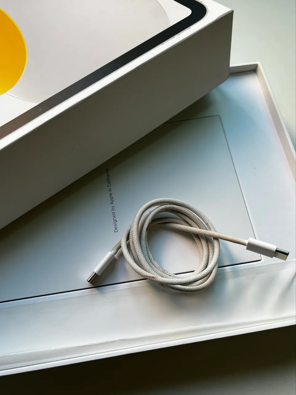 iPad Apple 10th generation 64GB Prata - Foto 3