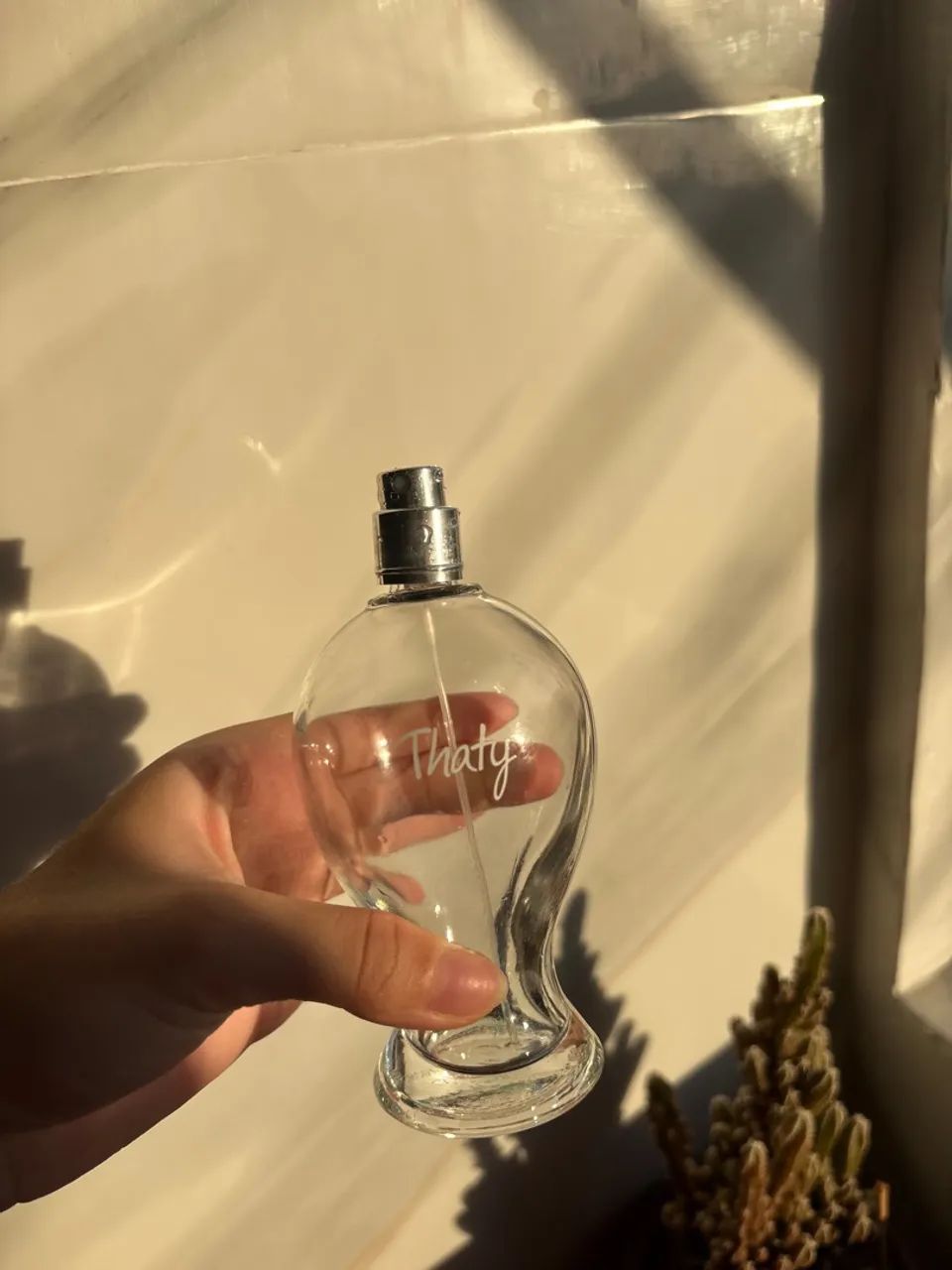 Perfume thaty (frasco vazio) - Foto 2