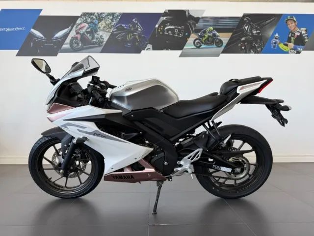 R15 ABS - Foto 3
