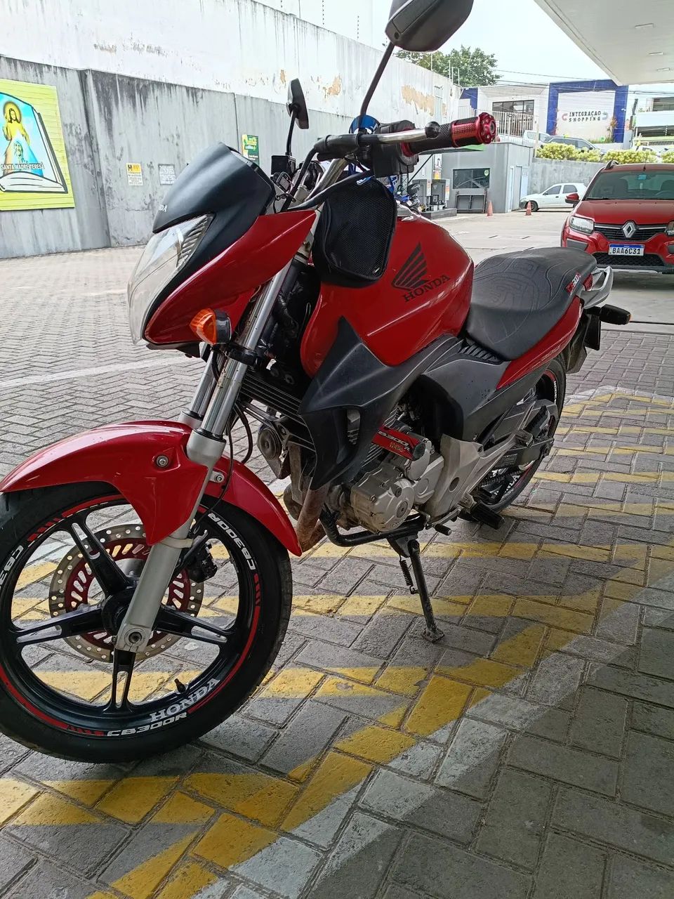 CB 300 - Foto 3